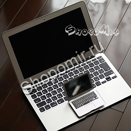 Карманное зеркало MacBook